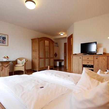 Das Landhotel Weingut Gernert Sankt Martin Exteriör bild