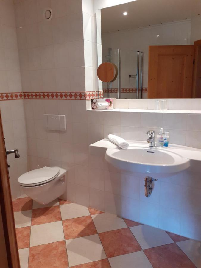 Das Landhotel Weingut Gernert Sankt Martin Exteriör bild